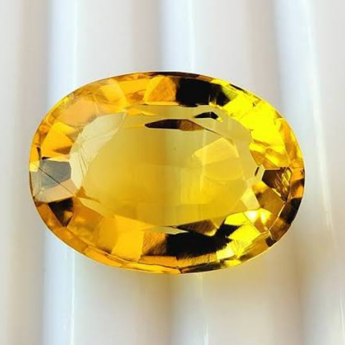 Yellow Sapphire (Pokhraj)